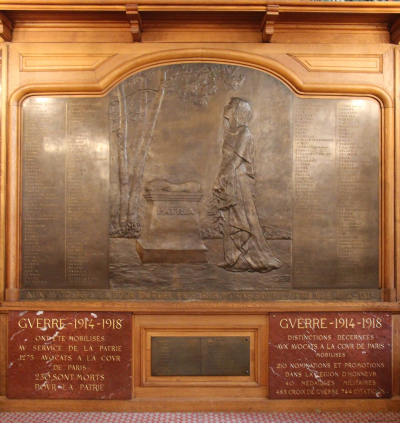 Monument aux Morts du Barreau de Paris